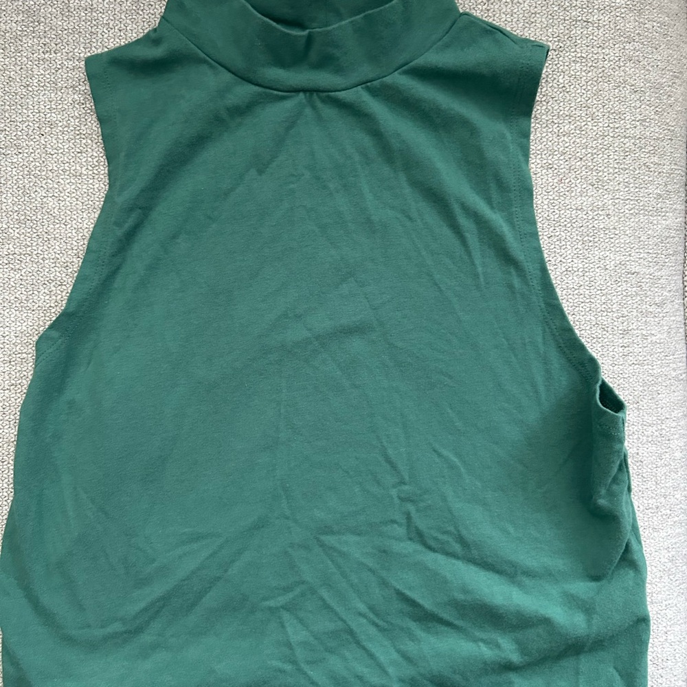 Green Sleeveless Turtleneck Top